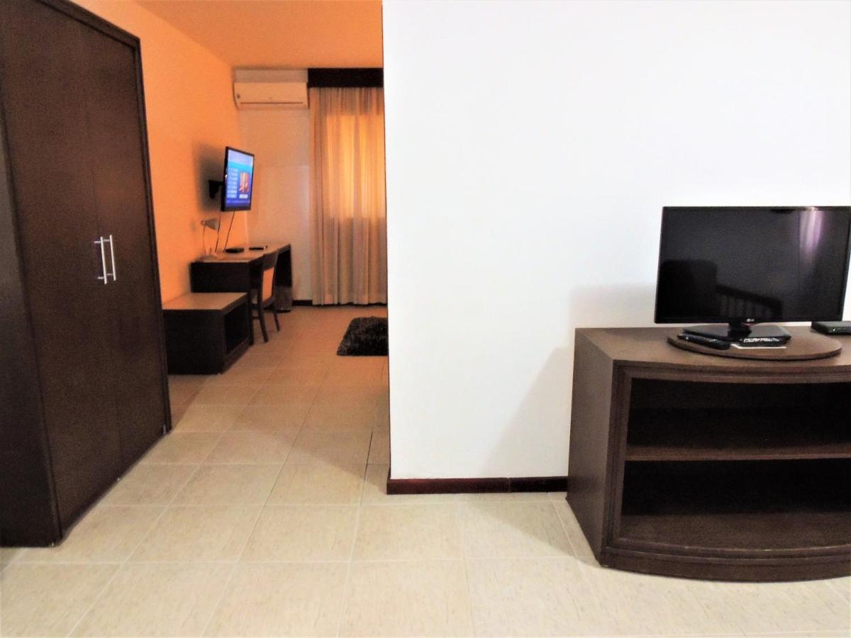 Mondrian Suite Hotel São José dos Campos Exterior foto